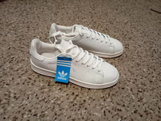 Adidas stanmith 42.5 43 foto 2