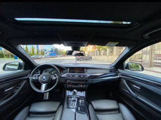 BMW 5 Series foto 10