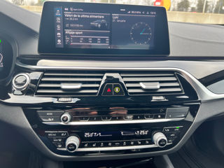 BMW 5 Series foto 4