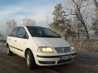 Volkswagen Sharan foto 4