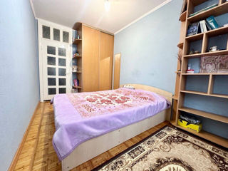 Apartament cu 2 camere, 62 m², Botanica, Chișinău foto 5
