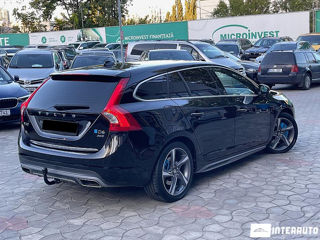 Volvo V60 foto 5