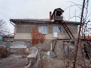 Casă bătânească 200 m2 cu 6 ari de teren în Chetrosu str. Păcii foto 8