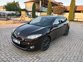 Renault Megane foto 2