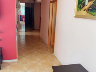 Apartament cu 2 camere, 94 m², Botanica, Chișinău foto 7