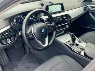 BMW 5 Series foto 6