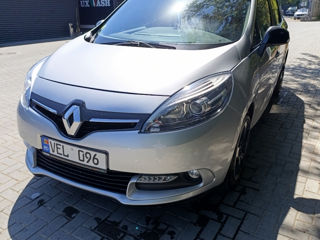 Renault Grand Scenic foto 1