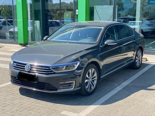 Volkswagen Passat foto 4