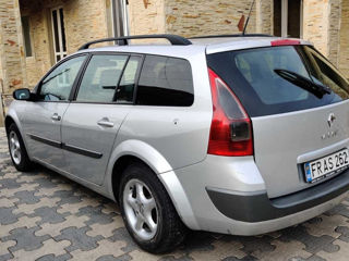 Renault Megane foto 3