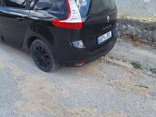 Renault Grand Scenic foto 3