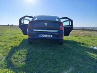 Dacia Logan foto 2