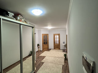 Apartament cu 2 camere, 65 m², Buiucani, Chișinău