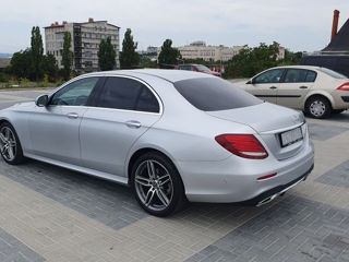 Mercedes E-Class foto 5