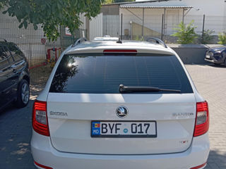 Skoda Superb foto 2