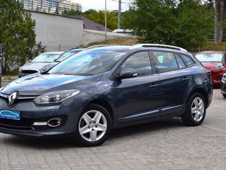 Renault Megane foto 1