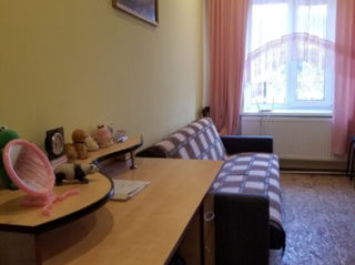 Apartament cu 3 camere, 60 m², Centru, Bălți