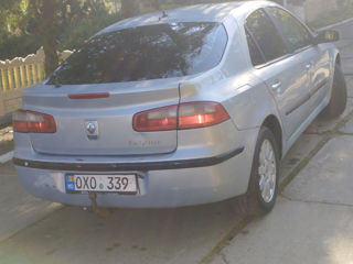 Renault Laguna foto 5