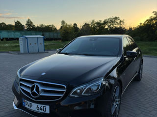 Mercedes E-Class фото 4