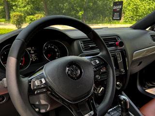 Volkswagen Jetta foto 7