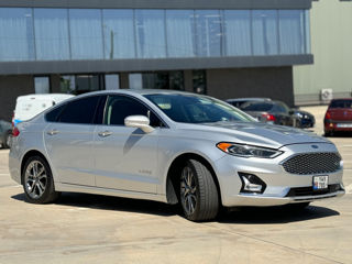 Ford Fusion foto 1