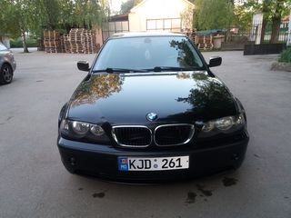 BMW 3 Series foto 1