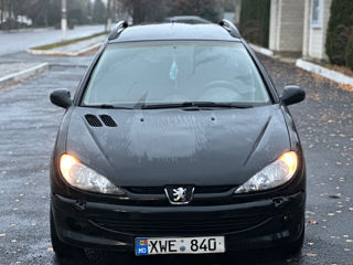 Peugeot 206 foto 2