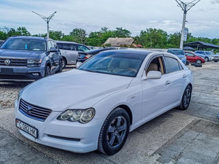 Toyota Mark X foto 2