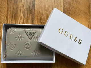 Wallet Guess