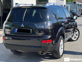 Mitsubishi Outlander foto 5