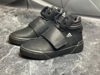 Кожаные зимнии ботинки Adidas! Есть размеры foto 3