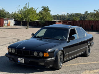 BMW 7 Series foto 1