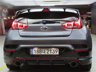 Hyundai Veloster foto 4