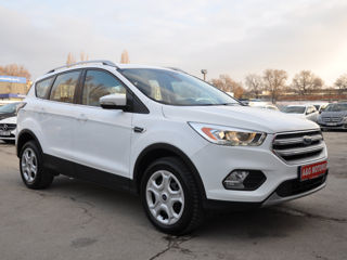 Ford Kuga foto 3