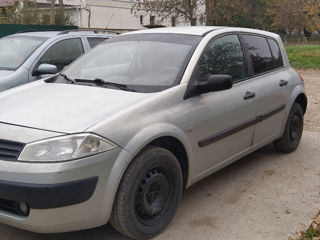 Renault Megane foto 2