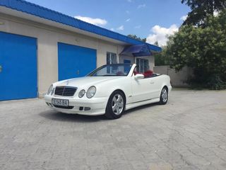 Mercedes CLK Class foto 1