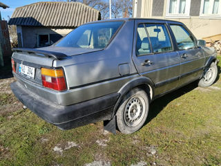 Volkswagen Jetta foto 3