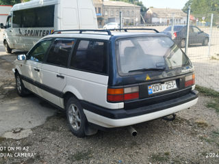 Volkswagen Passat foto 2