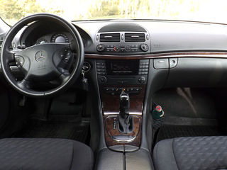 Mercedes E Class foto 5