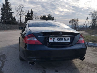 Mercedes CLS-Class foto 8