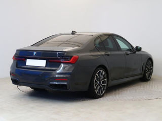 BMW 7 Series foto 3