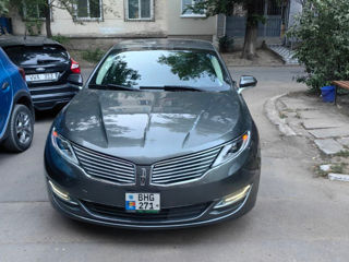 Lincoln MKZ foto 1