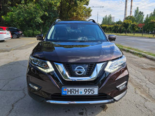 Nissan X-Trail foto 2