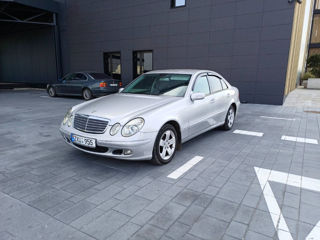 Mercedes E-Class foto 6