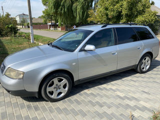 Audi A6 foto 2