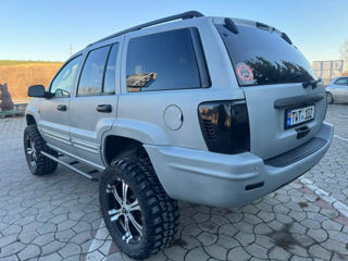 Jeep Grand Cherokee foto 7