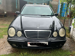 Mercedes E-Class