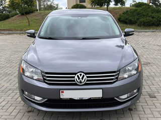 Volkswagen Passat foto 2