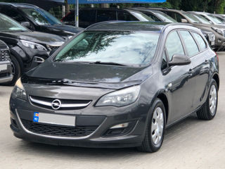 Opel Astra foto 1