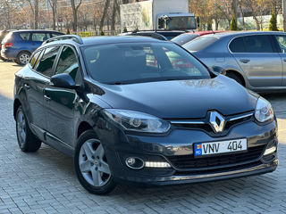 Renault Megane foto 2