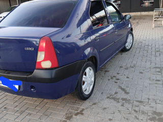 Dacia Logan foto 4